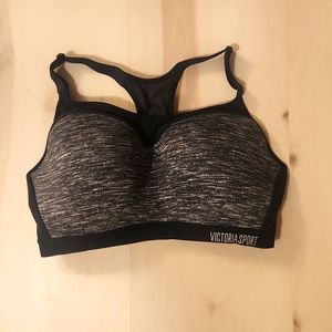 VICTORIA'S SECRET SPORT BRA